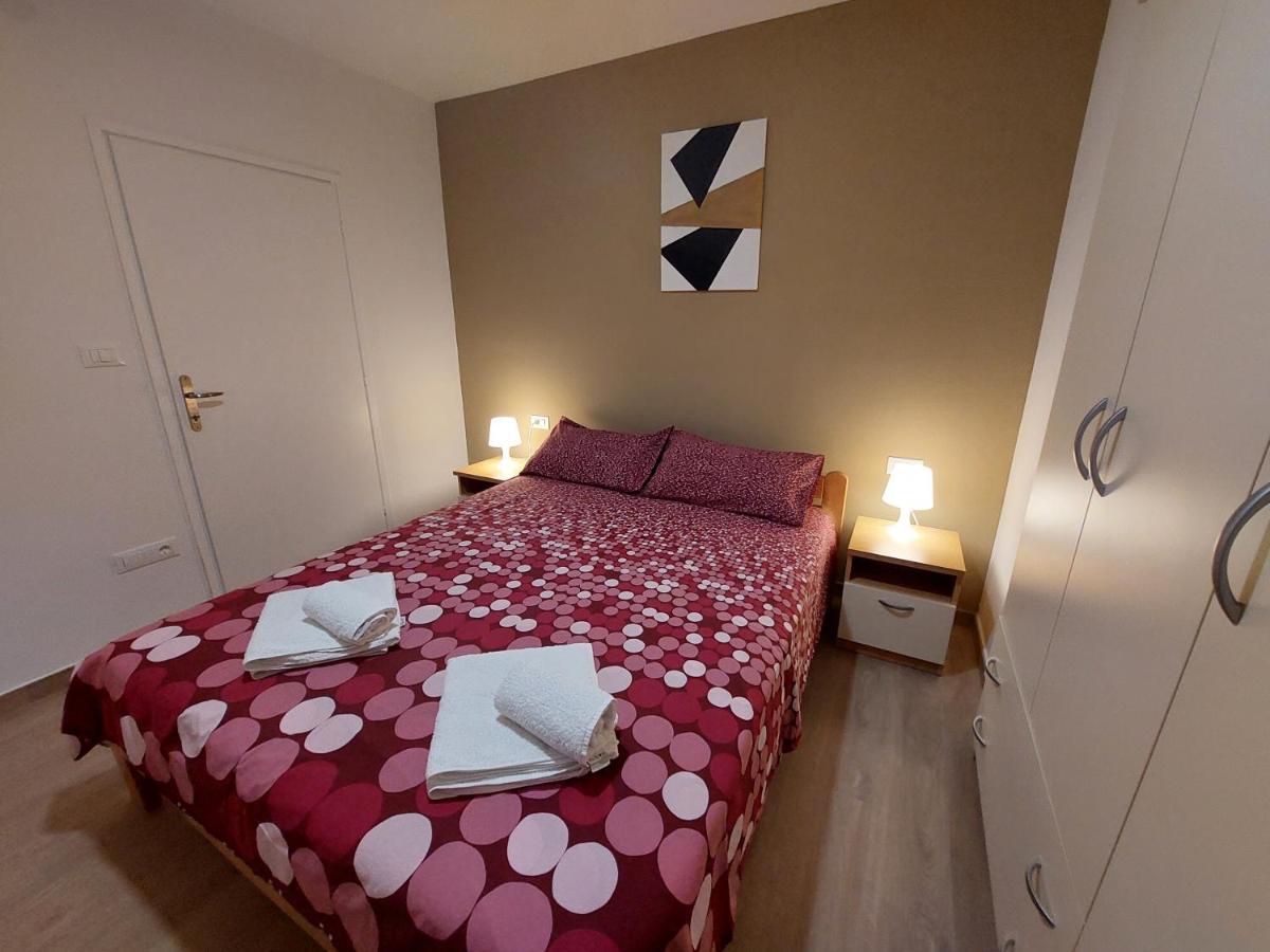 Apartment Luisa Poreč Dış mekan fotoğraf